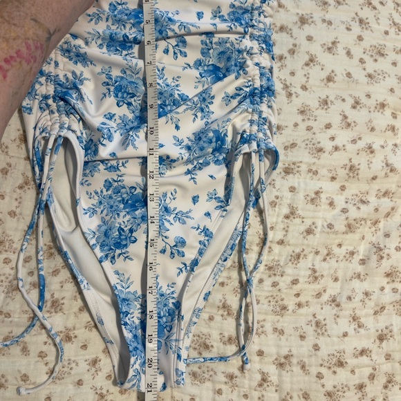 Blue Floral Ruched Swimsuit - Picture 6 of 9